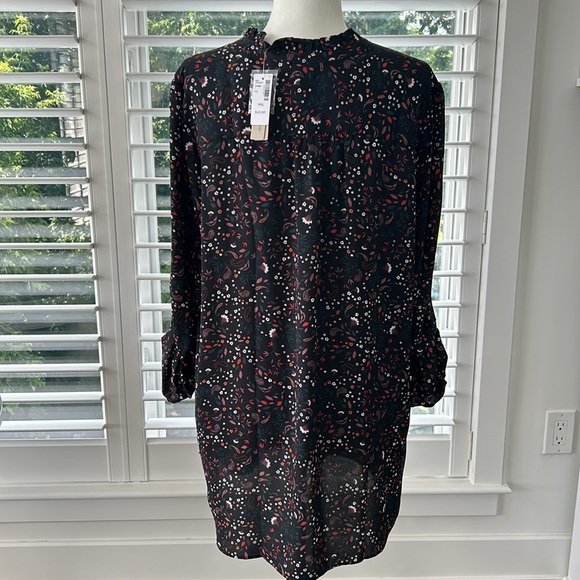 REITMANS Women’s Black Auburn Floral Tunic Blouse, Button Up V-Neck Dress Top - Picture 4 of 12